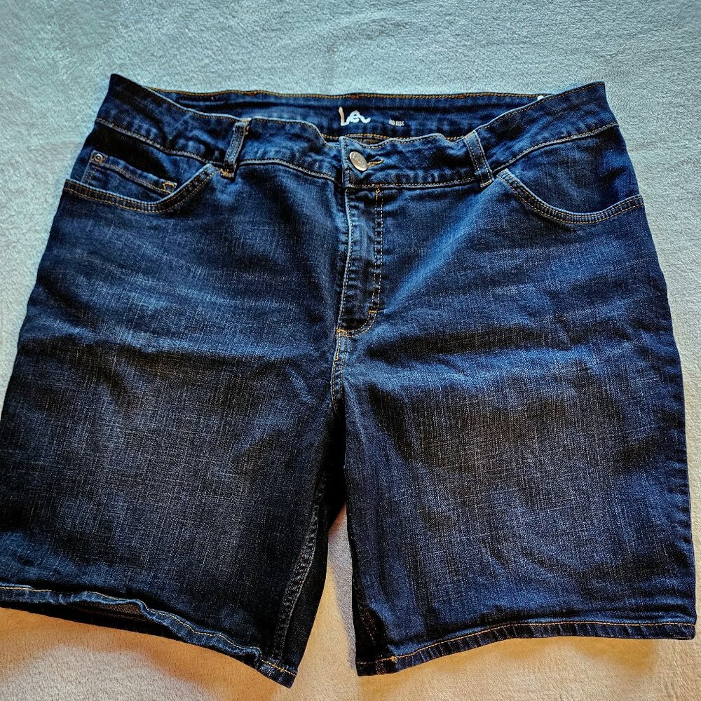 Lee Denim Shorts. Bermuda Length. Size 22.